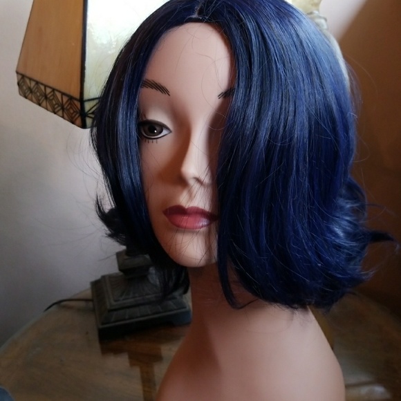 "BL U E, BLUE, BLUE, BLUE, BLACK BOB"!!!💕💕💕 - Picture 4 of 6